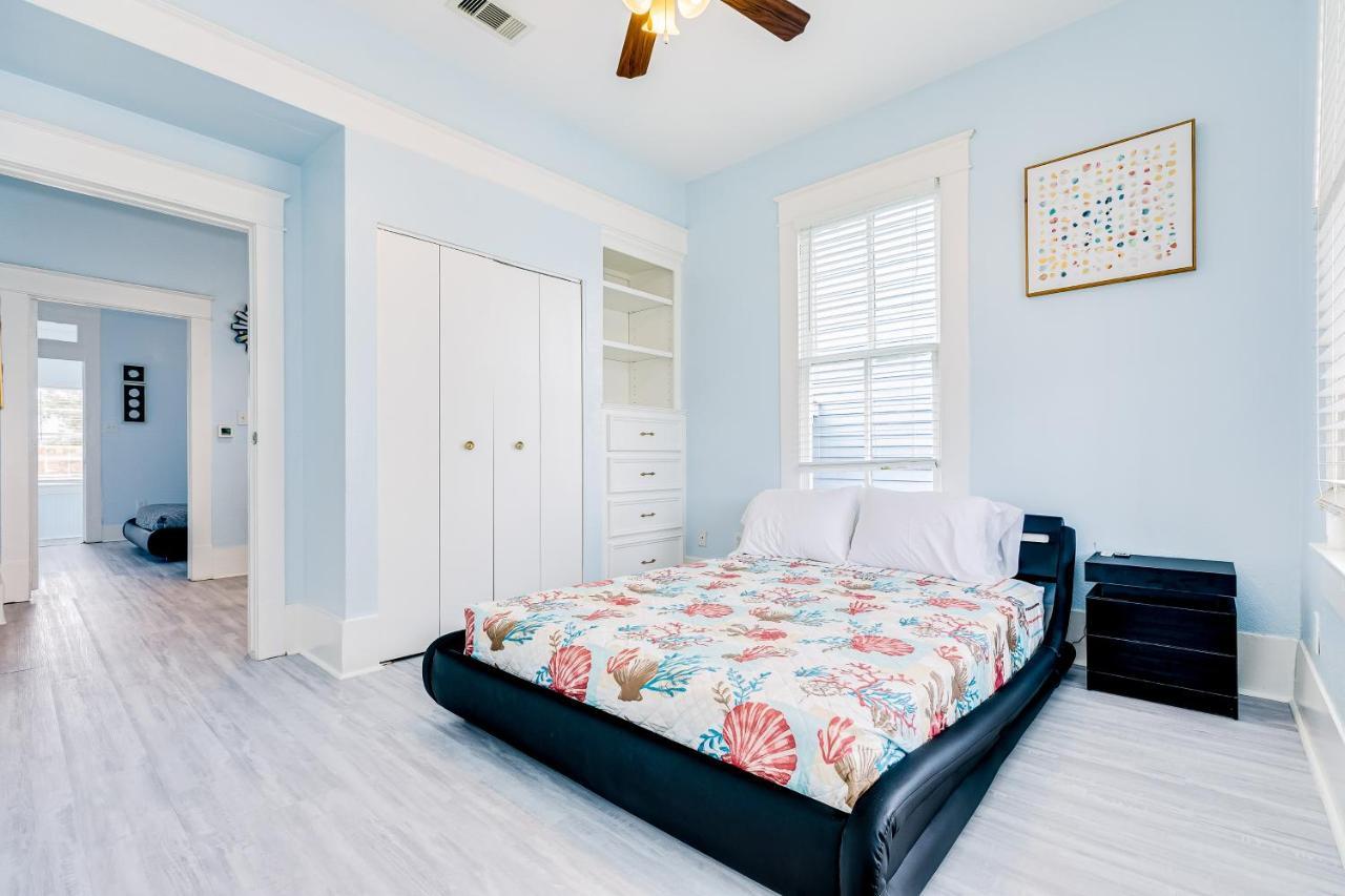 Ocean Waves Villa Galveston Eksteriør bilde